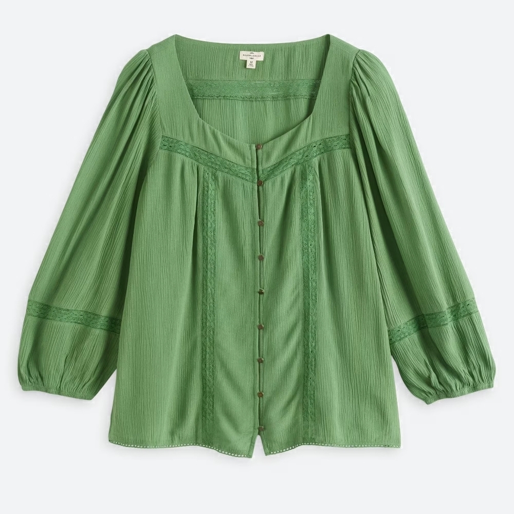 Chic Green Blouse with Button Detail